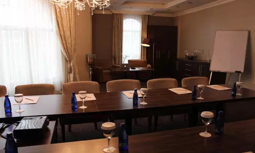 هتل ورلد پالاس باتومی هتل ورلد پالاس باتومی